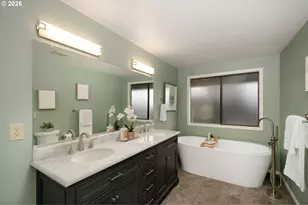 26 Aquinas St, Lake Oswego, OR 97035 - Photo 27