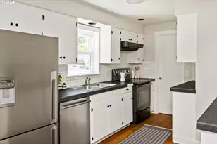 6305 N Delaware Ave, Portland, OR 97217 - Photo 9