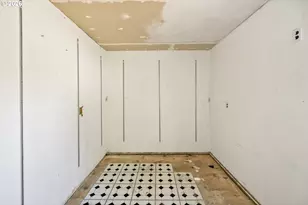 6305 N Delaware Ave, Portland, OR 97217 - Photo 27