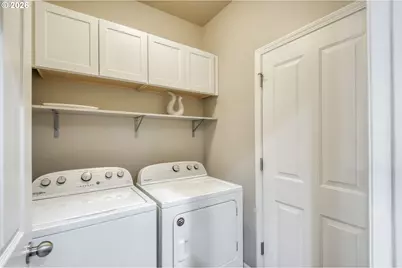 3355 SE Silver Fox Way, Hillsboro, OR 97123 - Photo 13