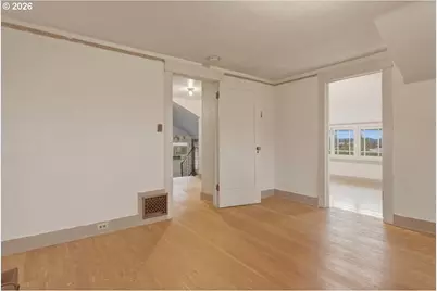 706 W B St., Rainier, OR 97048 - Photo 17