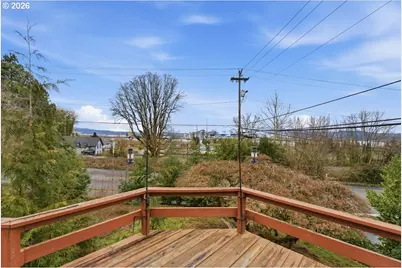 706 W B St., Rainier, OR 97048 - Photo 29