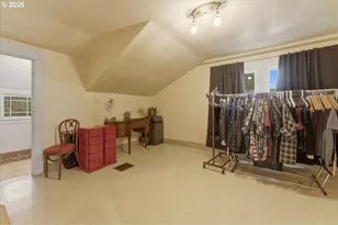 706 W B St, Rainier, OR 97048 - Photo 21