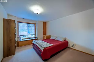 2184 13th St, Florence, OR 97439 - Photo 31