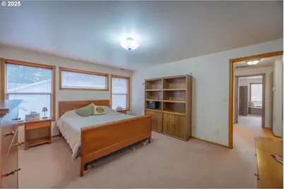 2184 13th St, Florence, OR 97439 - Photo 23