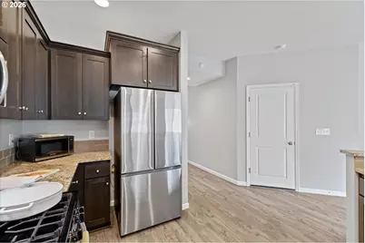 3718 NE Kingbird St, Camas, WA 98607 - Photo 11