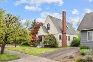 3236 SE Franklin St, Portland, OR 97202 - Photo 3
