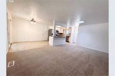 220 NE Cambridge Cir, Corvallis, OR 97330 - Photo 17