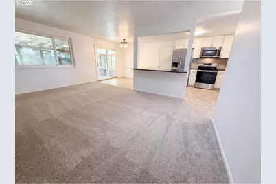 220 NE Cambridge Cir, Corvallis, OR 97330 - Photo 1