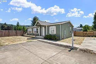 722 S 8th St, Cottage Grove, OR 97424 - Photo 3