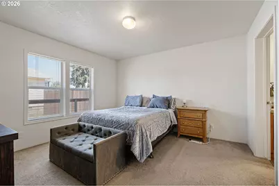 722 S 8th St, Cottage Grove, OR 97424 - Photo 19