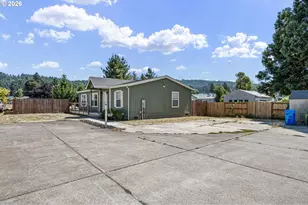 722 S 8th St, Cottage Grove, OR 97424 - Photo 33