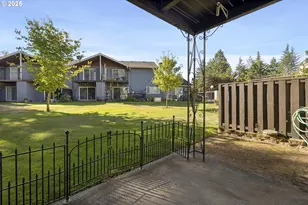 1418 NE Hogan Dr, Gresham, OR 97030 - Photo 33