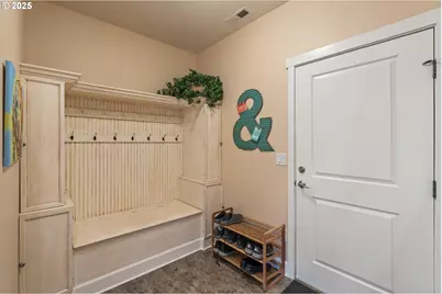 2809 Dead Indian Memorial Rd, Ashland, OR 97520 - Photo 23