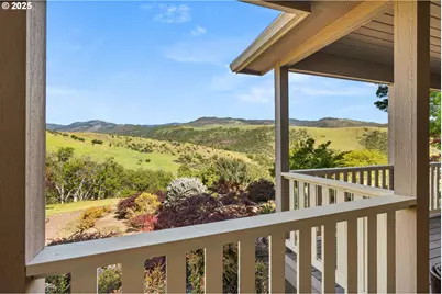 2809 Dead Indian Memorial Rd, Ashland, OR 97520 - Photo 33