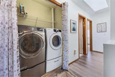 10324 NE Fargo St, Portland, OR 97220 - Photo 19