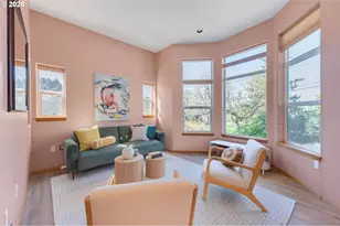 10324 NE Fargo St, Portland, OR 97220 - Photo 5