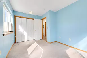 10324 NE Fargo St, Portland, OR 97220 - Photo 29