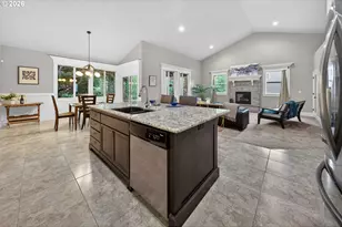3571 Summit Sky Blvd, Eugene, OR 97405 - Photo 15