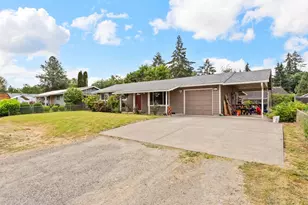 1719 SW 1st St, Battle Ground, WA 98604 - Photo 3
