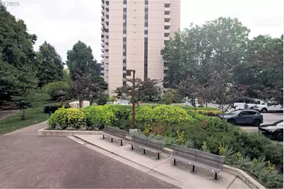 2211 SW 1st Ave #303, Portland, OR 97201 - Photo 21