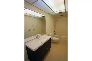 2211 SW 1st Ave, Portland, OR 97201 - Photo 15