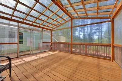 303 Manzanita Dr, Florence, OR 97439 - Photo 39