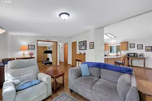 303 Manzanita Dr, Florence, OR 97439 - Photo 21