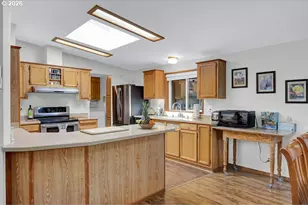 303 Manzanita Dr, Florence, OR 97439 - Photo 11