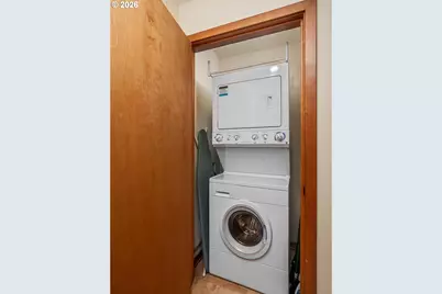 7910 SW 31st Ave #203, Portland, OR 97219 - Photo 13