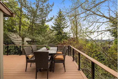 1727 SW Westwood Dr, Portland, OR 97239 - Photo 9