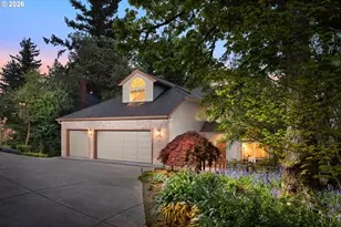 1727 SW Westwood Dr, Portland, OR 97239 - Photo 43
