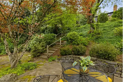 1727 SW Westwood Dr, Portland, OR 97239 - Photo 35