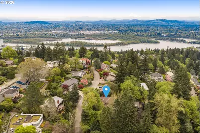 1727 SW Westwood Dr, Portland, OR 97239 - Photo 39