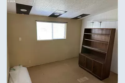25656 Wildwood Rd, Veneta, OR 97487 - Photo 11