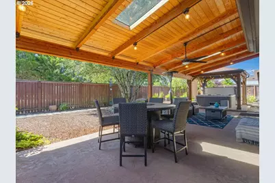 18004 NE 18th St, Vancouver, WA 98684 - Photo 33
