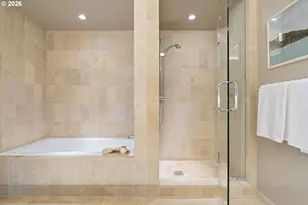 841 S Gaines St, Portland, OR 97239 - Photo 17