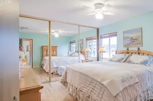 2120 Robins Ln SE, Salem, OR 97306 - Photo 31