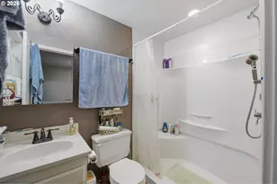 425 Radar Rd, Coos Bay, OR 97420 - Photo 25