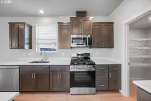 955 Legacy St, Eugene, OR 97402 - Photo 7