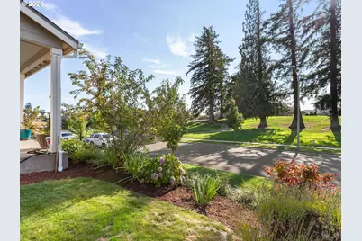 2002 S Taverner Dr, Ridgefield, WA 98642 - Photo 5