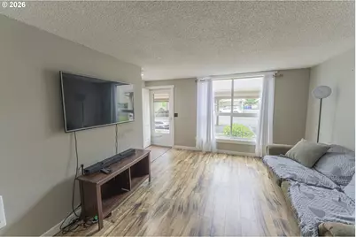 7110 NE 43rd St #D, Vancouver, WA 98661 - Photo 5