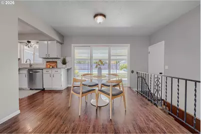 1107 SE 123rd Ave, Portland, OR 97233 - Photo 9