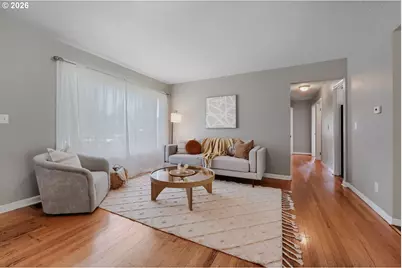 1107 SE 123rd Ave, Portland, OR 97233 - Photo 3