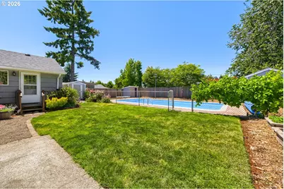1107 SE 123rd Ave, Portland, OR 97233 - Photo 25