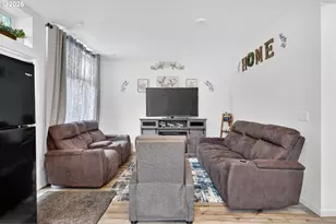 13425 SE Foster Rd, Portland, OR 97236 - Photo 17
