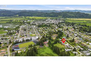 1820 E Cedar St, Myrtle Point, OR 97458 - Photo 35