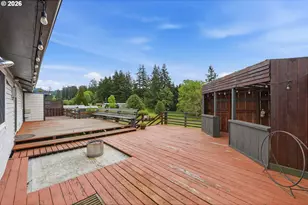 1820 E Cedar St, Myrtle Point, OR 97458 - Photo 21