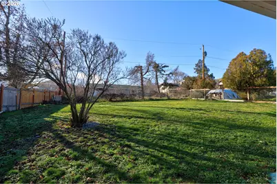 1012 Whitman Ct, The Dalles, OR 97058 - Photo 27