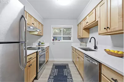 11263 SW Springwood Dr, Portland, OR 97223 - Photo 15
